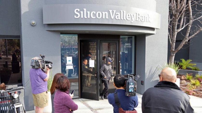 Κατέρρευσε η SVB Financial Group – Υπέβαλε αίτηση πτώχευσης